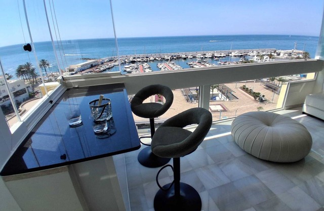 Exclusive beachfront apartment