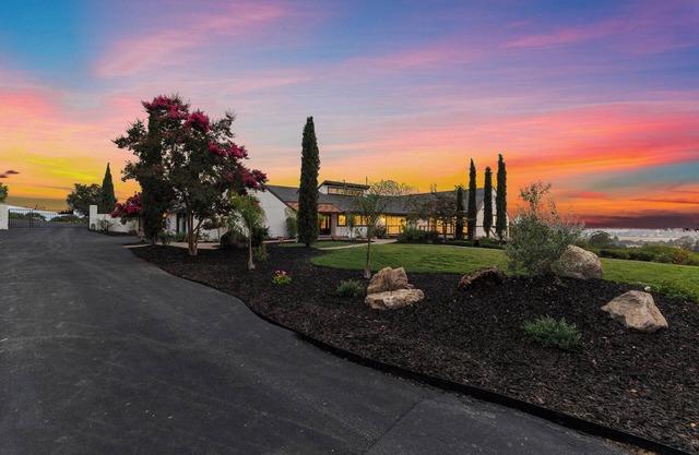 Exclusive Luxury Estate in Natural Serenity