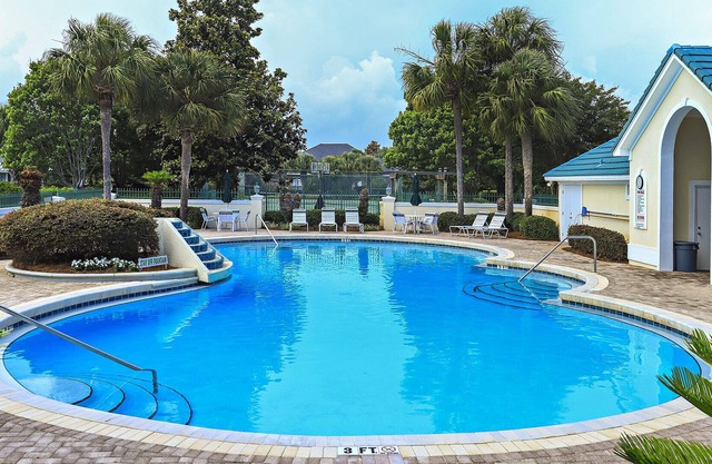 Exclusive Neighborhood in the Heart of Destin!