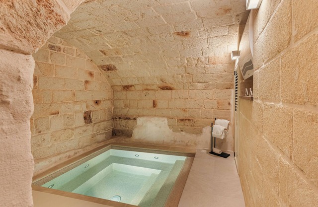 [Exclusive - Suite] SPA with Whirpool Jacuzzi