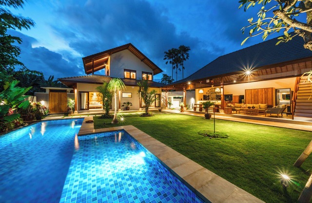 Exclusive Villa with Breathtaking Views, Bali Villa 2201
