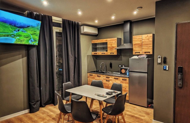 Executive Suite Apartment