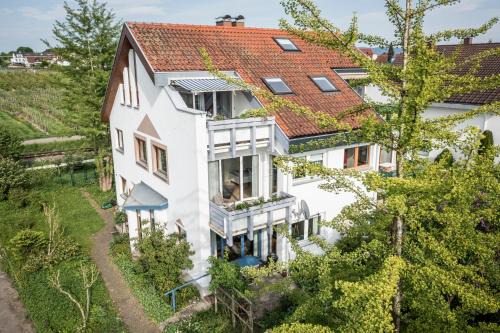 Exklusives Josenhaus mit See- und Alpenblick & Gartensauna