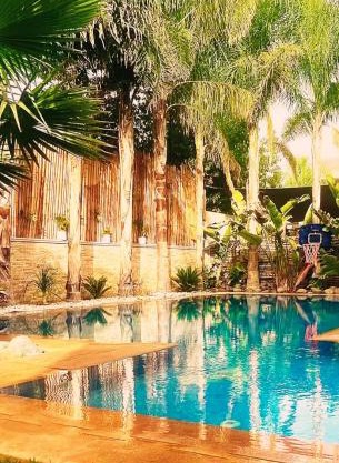 Exotic villa-VIP-family only -housekeeper ,Billard,ping-pong,piscine chauffée-sur demande-