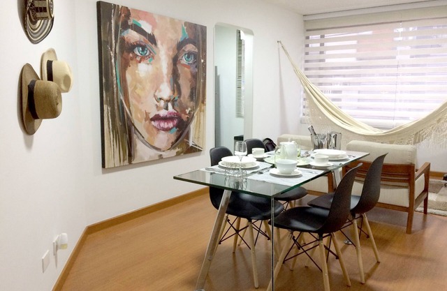 Experience the modern and traditional Usaquen!