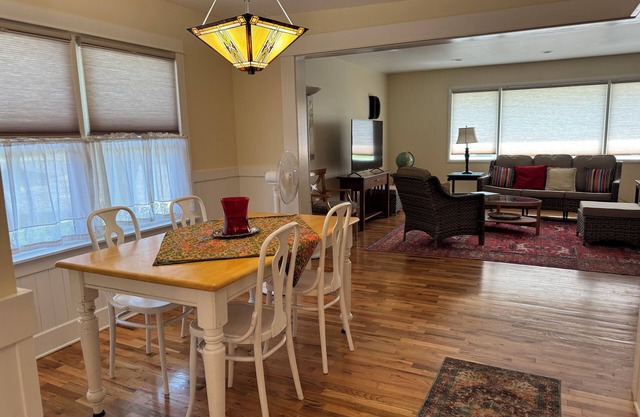 Exquisite Home: Stay here for more value, comfort and Fun