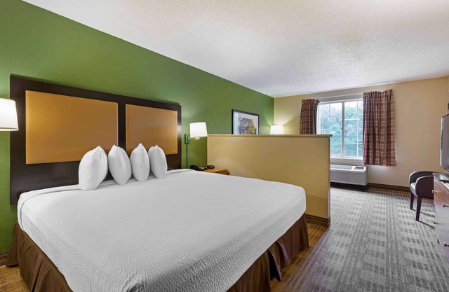Extended Stay America Suites Washington DC Germantown Town C