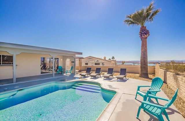 Fab Palm Paradise Heated Pool & Spa + Views
