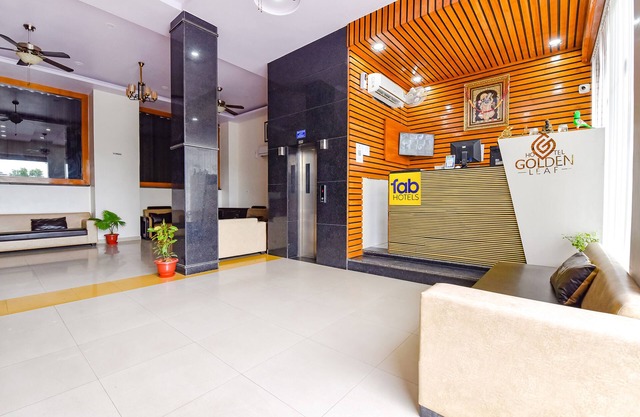 FabHotel Golden Leaf Mansarover