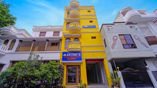 FabHotel Martines Residency