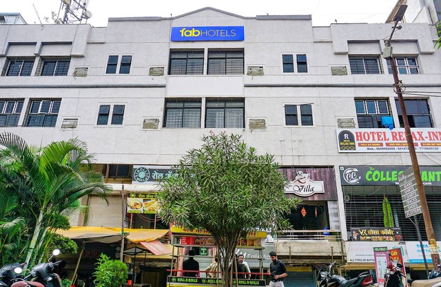 Fabhotel Relax Inn