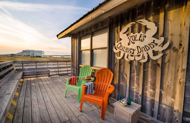 Fall Rates Discounted! Adorable - Lagoon Front