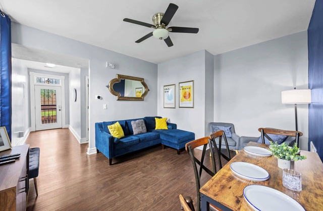 Fam & Business Stay | Cozy Home in Prime Location!