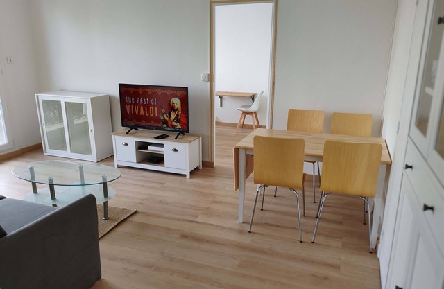 Family apartment with balcony in Avignon
