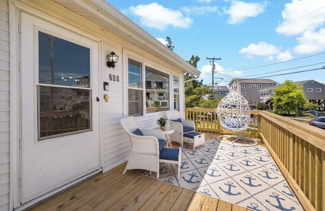 Family Friendly Beach Home overlooking the Bay