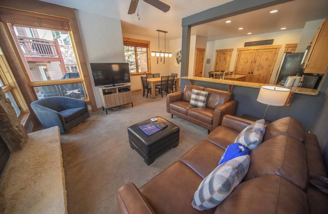Family Friendly Cabin! Close to Trails!