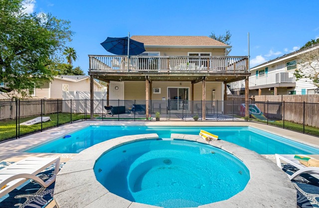 Family-Friendly Retreat | Pool & Game Room by Crystal Beach