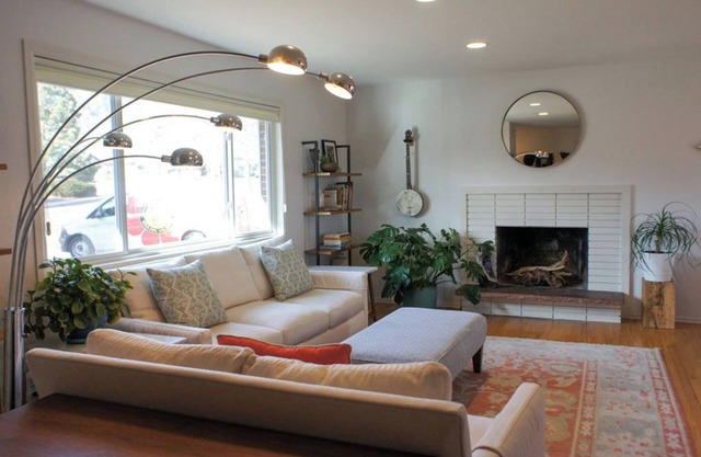Family Friendly, South Boulder home close to Hiking Trails, WiFi and Fenced yard