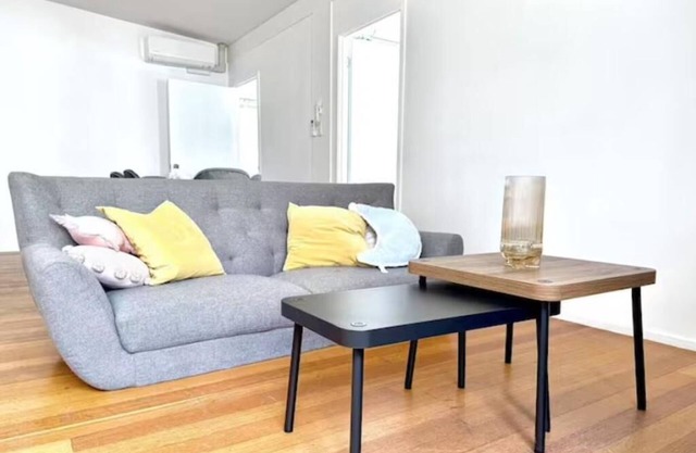 Family & Group Getaway – 5 Bedrooms