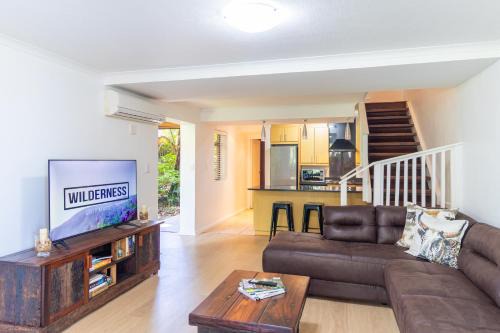 Family Home - Sleeps 6 - 150m To Beach