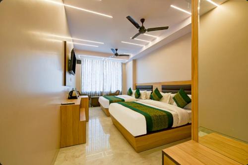 Family Hotel Express 66 New Delhi Railway Station Main Road