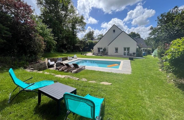Family house in Baden with swimming pool - available from 5/08/2025 to 24/08/2025