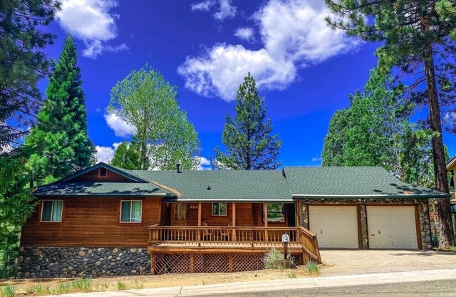 Family & Pet Friendly, Enjoy a Relaxing Vacation in Tahoe