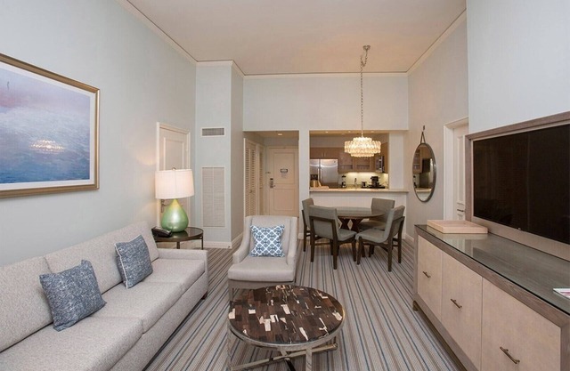 FAMILY RESIDENCE at The Ritz-Carlton Key Biscayne