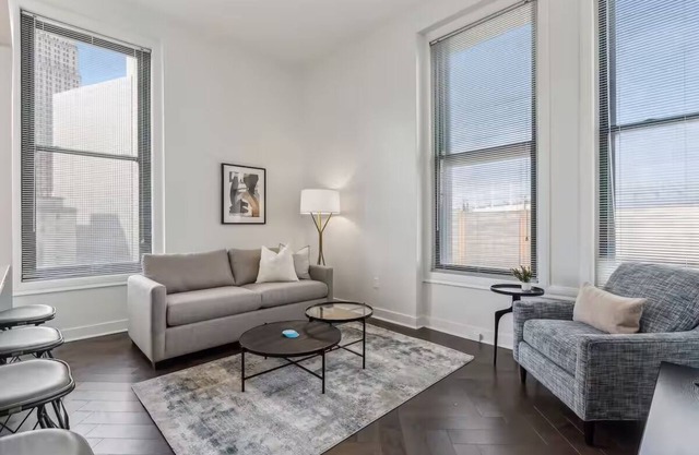 Family Stay in the Heart of Pittsburgh | Kitchen & Laundry | Parks & Museums