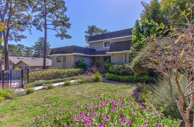 Fantastic and Serene Pebble Beach House with Greatest Location.