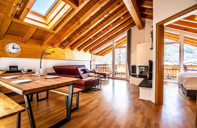 Fantastic penthouse flat in house Chateau with wellness centre