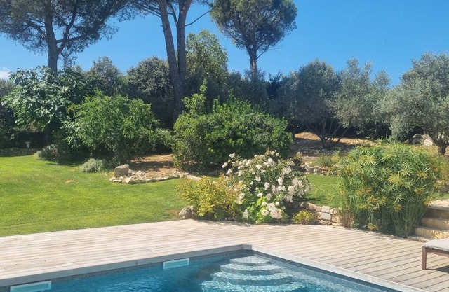 Farniente et calme entre Aix et Marseille - Villa with swimming pool