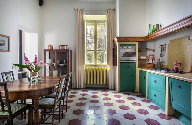 Fattoria Beletage with roof terrace & pool