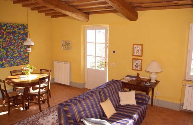 Fattoria Santa Vittoria Apartment "lepre"