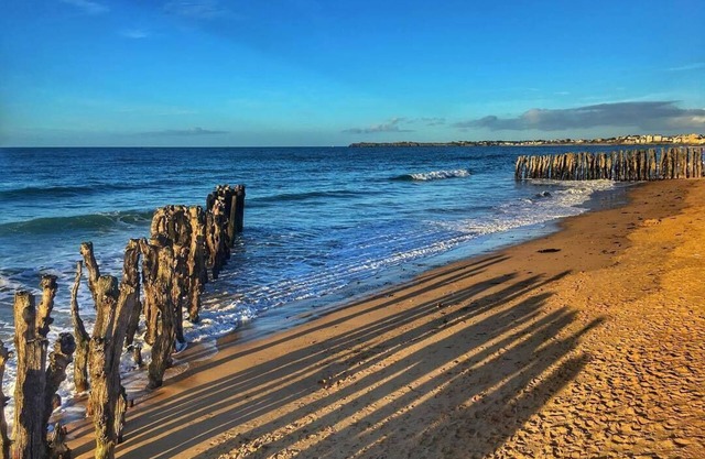 FAVORITE: near the sea, charming villa with sauna and private bathroom.