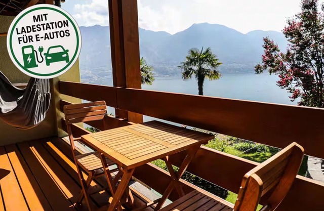 Feel-good oasis with a dream view