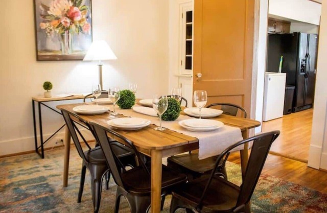 Fenced-In Yard & Nice Patio! Capital State Heights