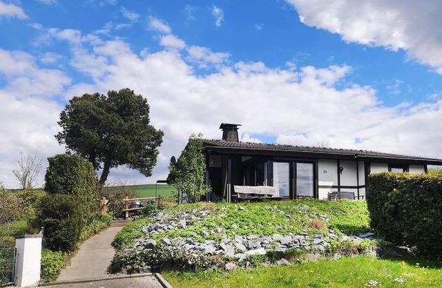 Ferienhaus LENA im Sauerland direkt am Hennesee