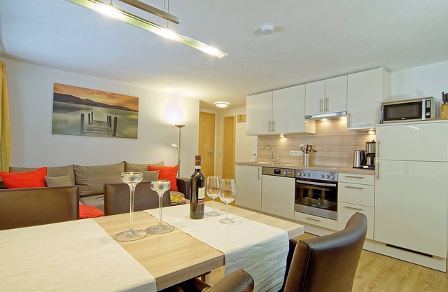 Ferienwohnung Kehlstein, für 5 Personen, 90 qm, Balkon