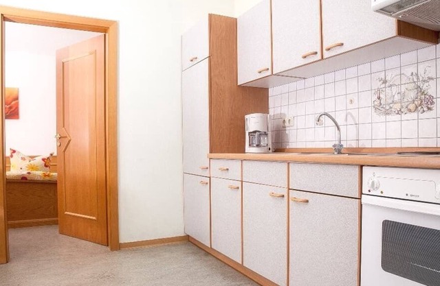 Ferienwohnung (64qm) mit Balkon und großer Wohnküche