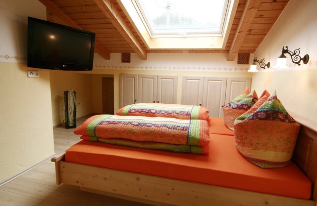 Ferienwohnung Adlerhorst, 2-4 Personen, 2xdu/wc, Whirlpool,balkon,2 Schlafzimmer