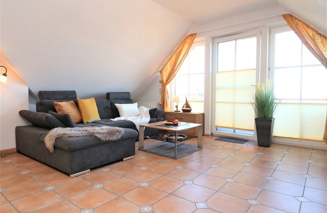 Ferienwohnung mit Balkon und Ostseeblick Direkt Hinter der Düne