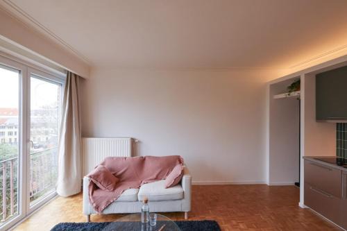 Fernand Cocq Elegant Residence