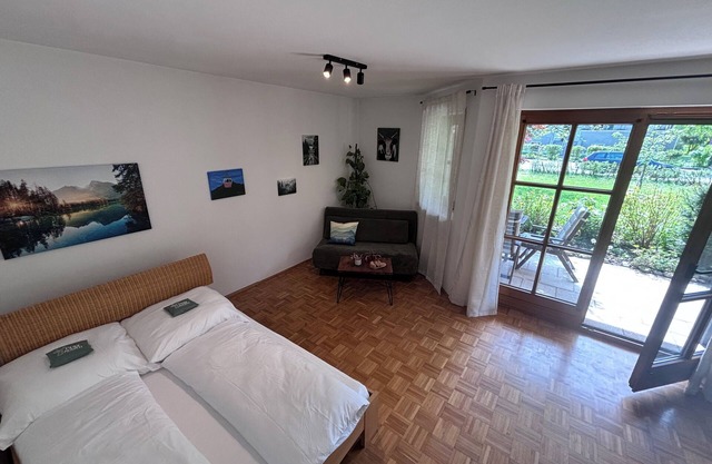 Fewo Ideale Lage Wohn/Schlafzimmer Bad/WC Terrasse