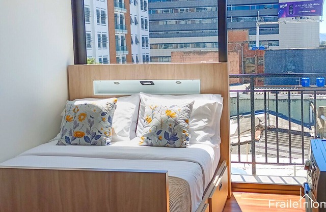 FH ~ Mind blowing studio in Chicó ~ Bogotá