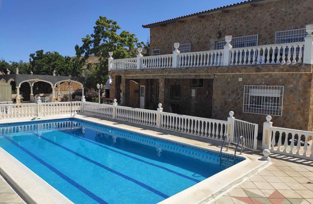 Finca Bellas Vistas en el Valle de Lecrín, a 18 km de Granada