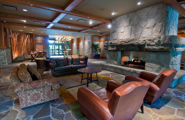 First Tracks Lodge