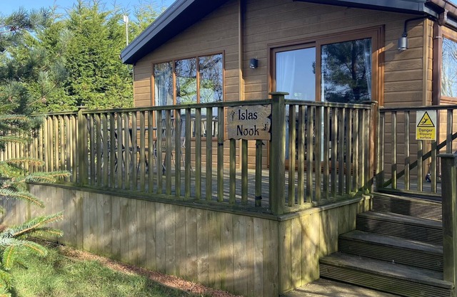 Firtree Lodge, Luxury 2 bed Lodge, No Pets