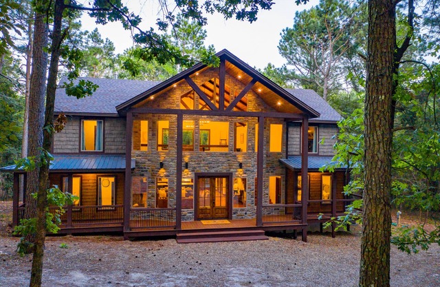 Five Master King Suites, entertainment room, two bunkrooms, hot tub, smoker