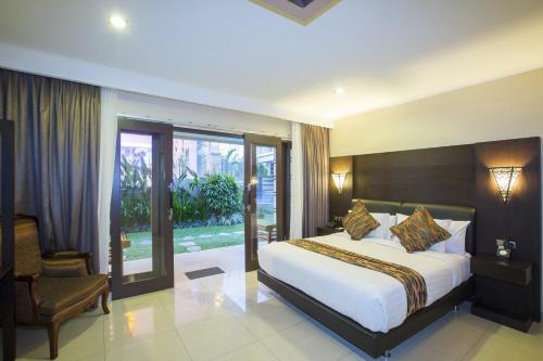 Flamingo Dewata Suite
